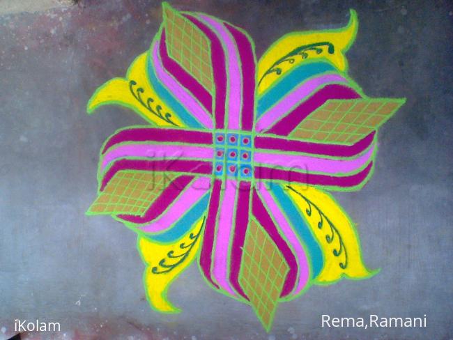Rangoli: colourful padikolam Rangoli: colourful padikolam