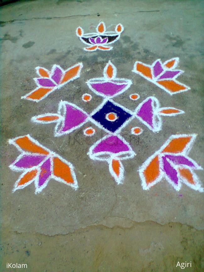 Rangoli: Karthigai Deepam Kolam