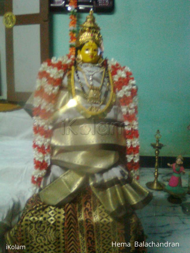 navarathiri kuthuvilakku alankaram -
