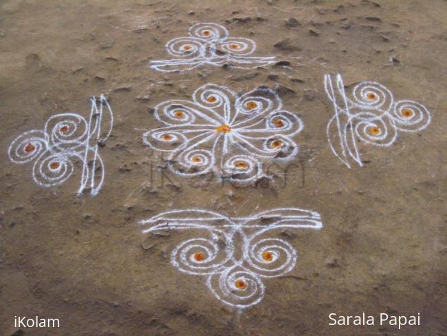 Rangoli: flower