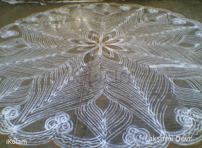 Rangoli: Plumes