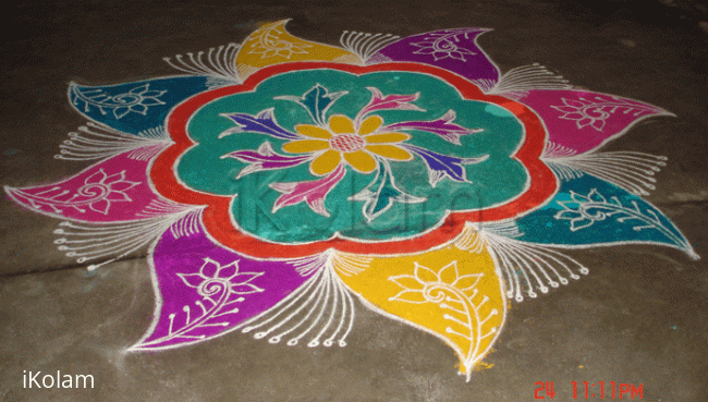 Rangoli: Flowers - multicolored