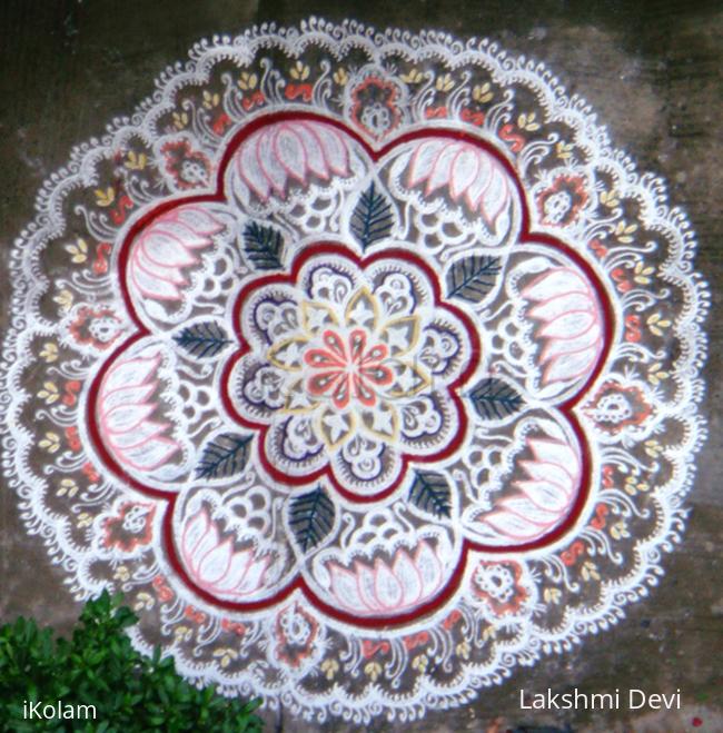 Rangoli: Lotus quilt design Rangoli: Lotus quilt design