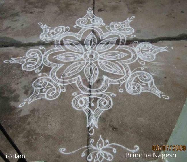 Rangoli: Simple white kolam