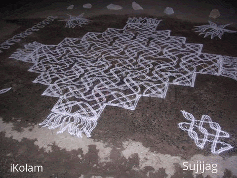 Rangoli: A Kolam "carpet"