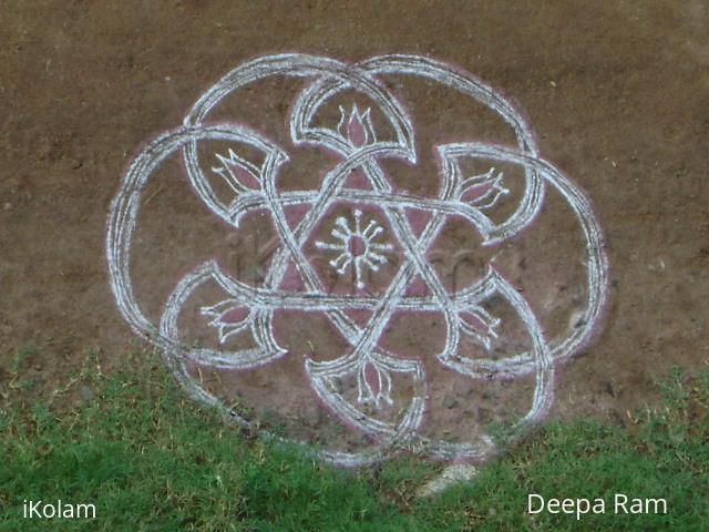 Rangoli: star rangoli