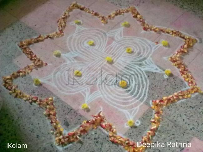 Rangoli: colour powder rathnadeepika kolam