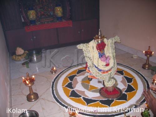 Rangoli: Adi nvelli villakku pooja Rangoli: Adi nvelli villakku pooja
