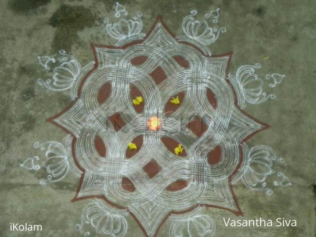 Rangoli: Free hand Kolam Rangoli: Free hand Kolam