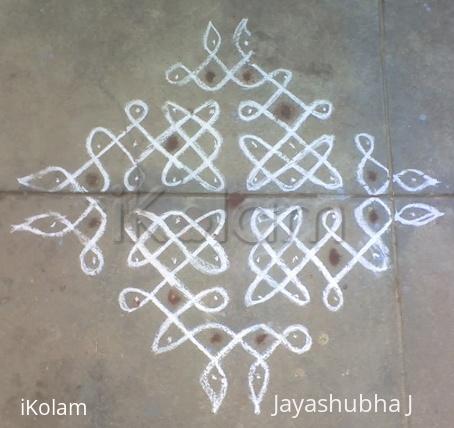 Rangoli: Dotted kolam Rangoli: Dotted kolam