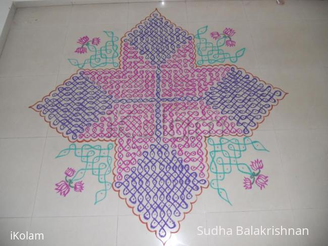 Rangoli: Chikku kolam for contest Rangoli: Chikku kolam for contest