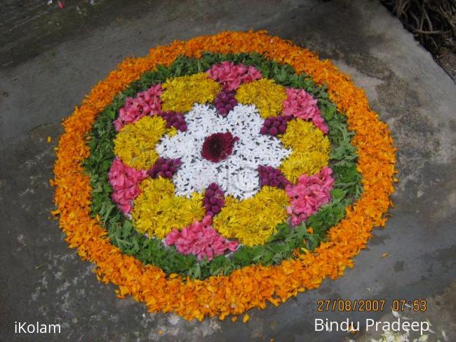 Rangoli: Pookalam