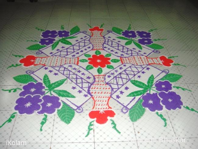 Rangoli: flower pots