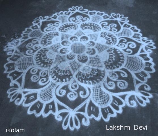 Rangoli: Free hand kolam