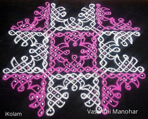 Rangoli: Simple chikku kolam Rangoli: Simple chikku kolam