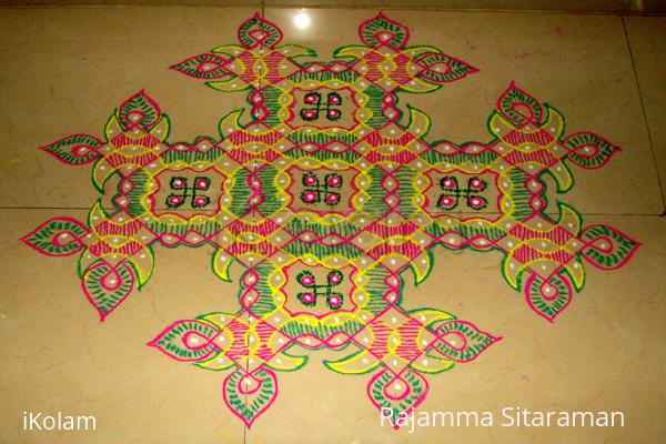 Rangoli: dotted chikku padikolam