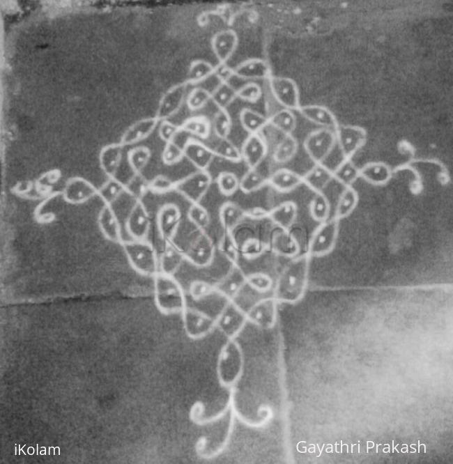 Rangoli: Friday Chikku kolam Rangoli: Friday Chikku kolam