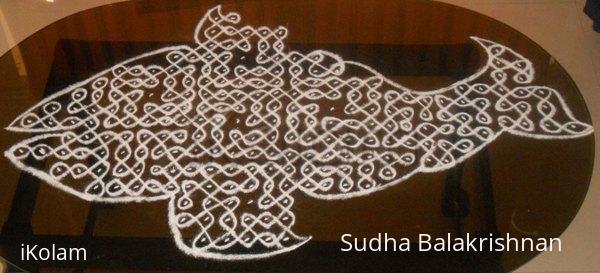 Rangoli: Fish chiku kolam Rangoli: Fish chiku kolam