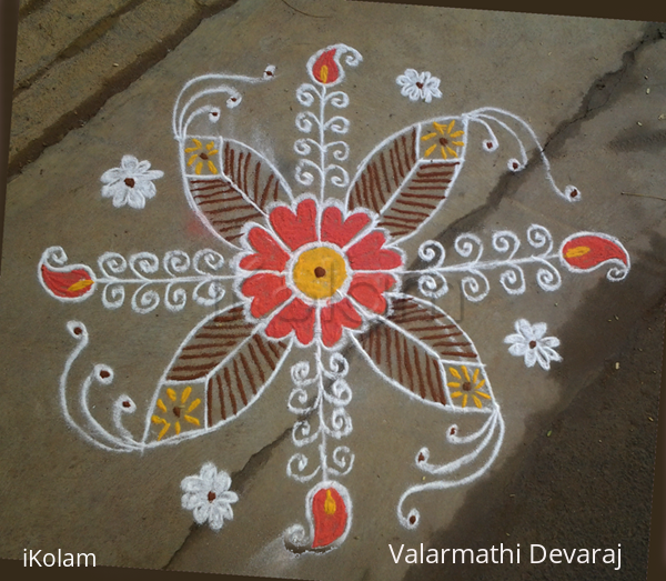 Rangoli: Rangoli design in orange
