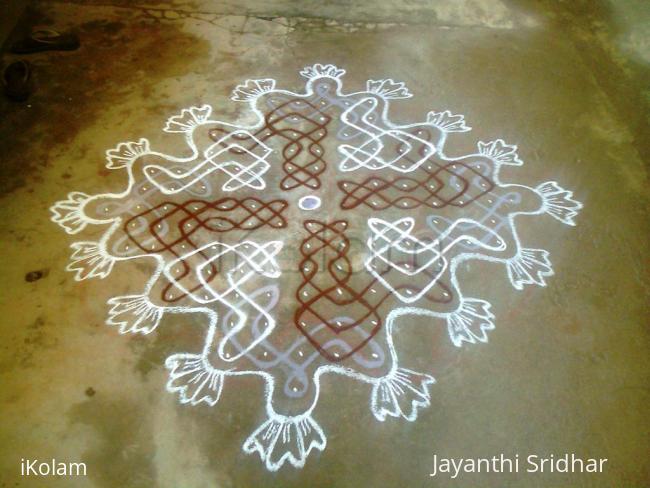 Rangoli: Sikku kolam Rangoli: Sikku kolam