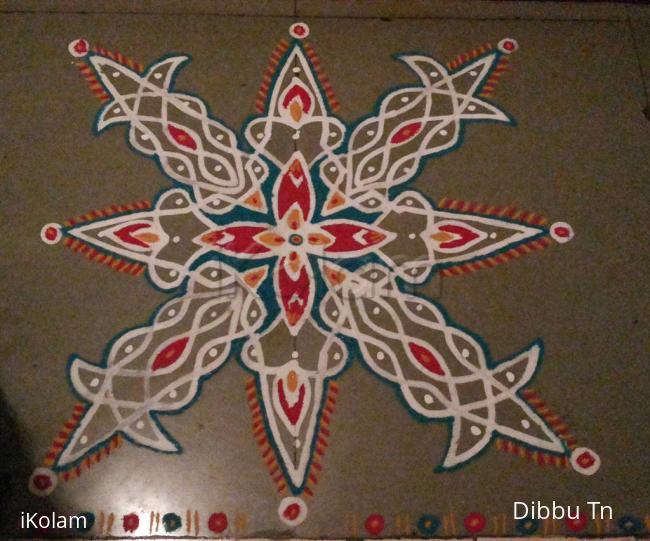Rangoli: Aadi velli maakolam
