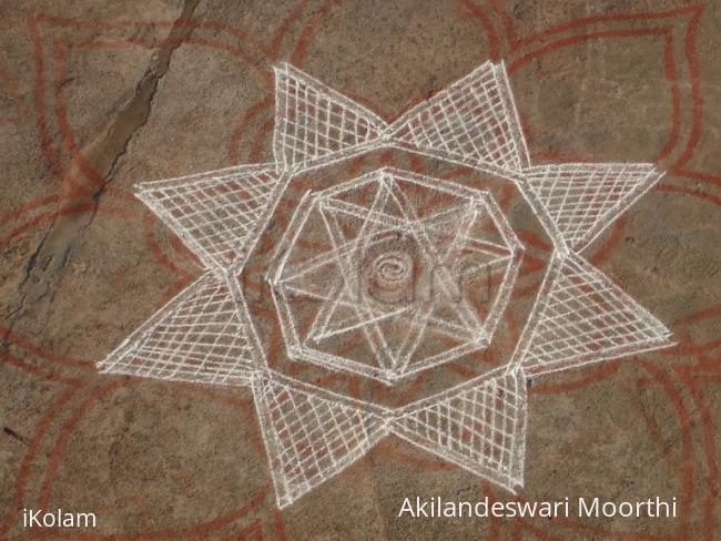 Rangoli: free hand kolam