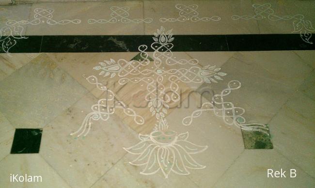 Rangoli: Wednesday Kolam