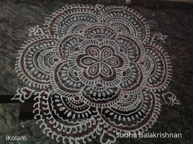 Rangoli: Maa kolam Rangoli: Maa kolam
