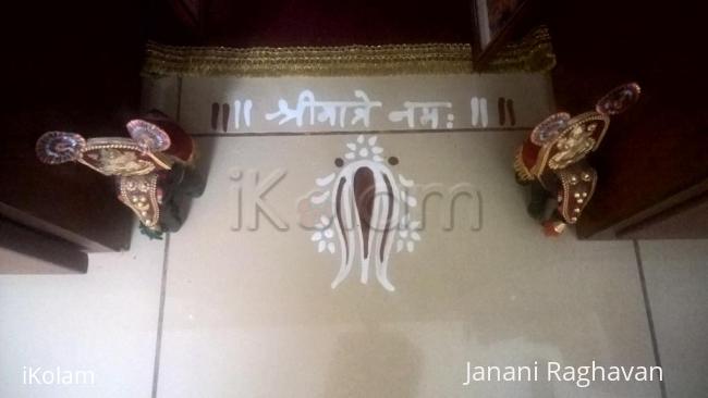 Rangoli: Pooja Room Kolams