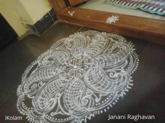 Rangoli: My sister's kolam- (Shobana's kolams)
