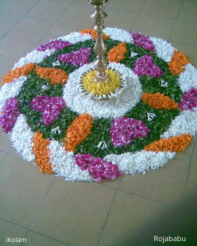 Rangoli: pookolam