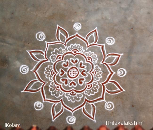 Rangoli: Freehand kolam