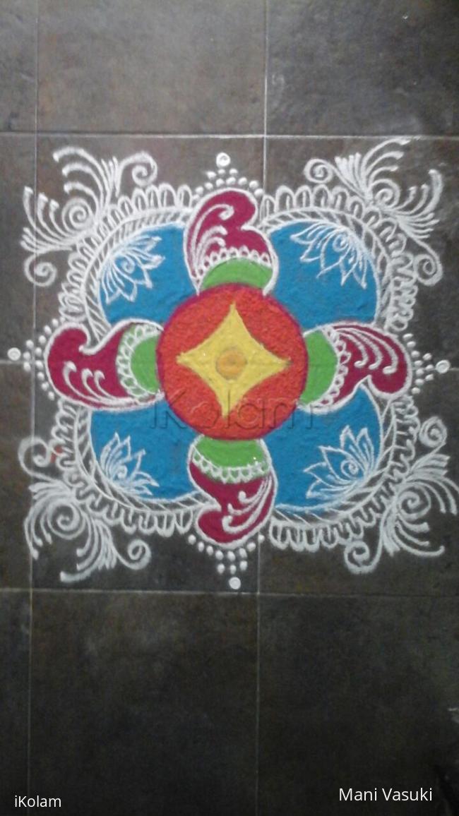 Rangoli: Margazhi kolam 