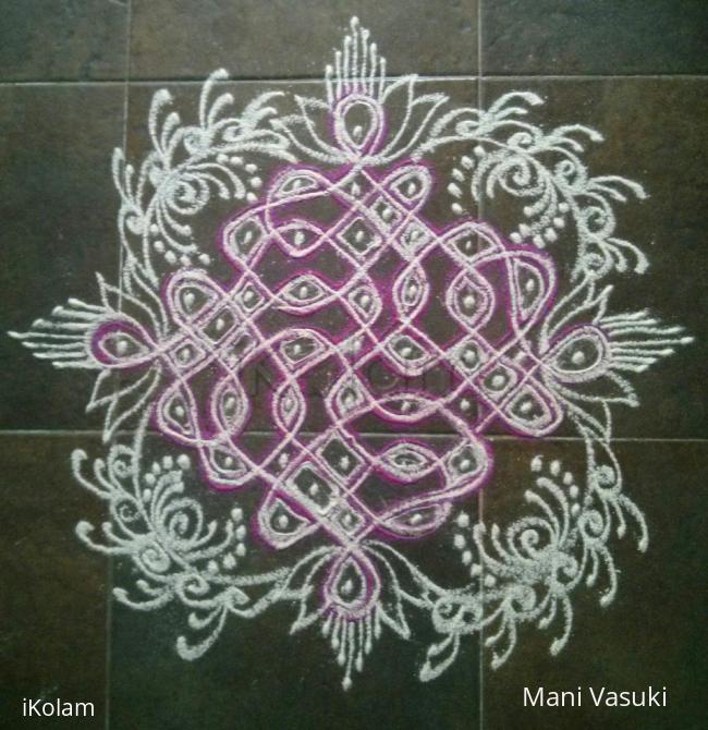Rangoli: Margazhi kolam 