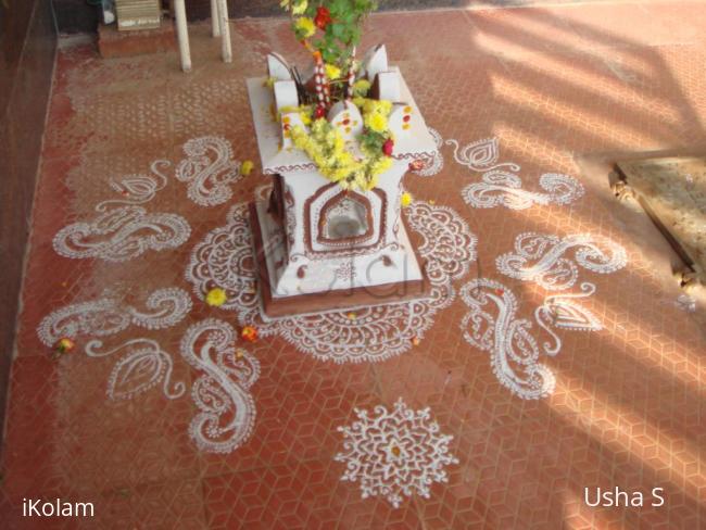 Rangoli: Tulasi Pooja
