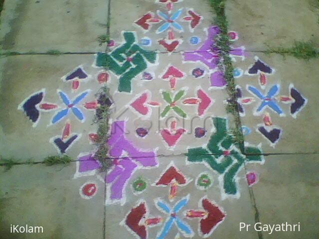 Rangoli: Vilakku Kolam2