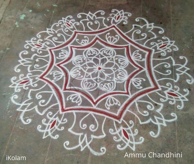 Rangoli: Tuesday kavi kolam