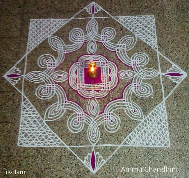Rangoli: Aadi 2 nd Sevvai kolam