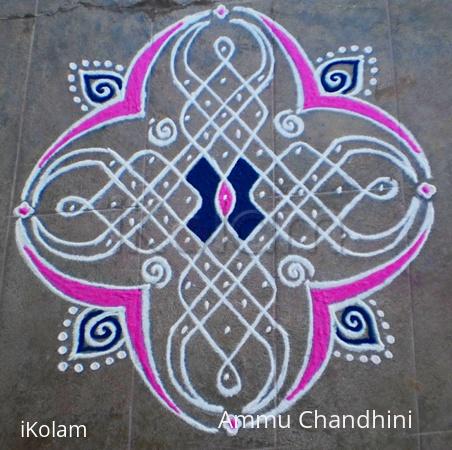 Rangoli: Dotted kolam