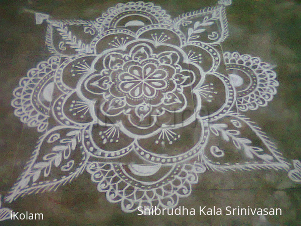 Rangoli: Margazhi Kolam Rangoli: Margazhi Kolam