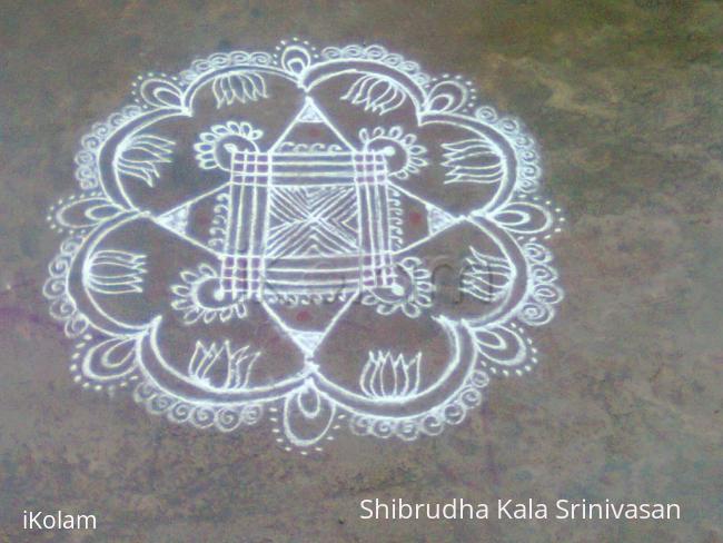 Rangoli: padikolam Rangoli: padikolam