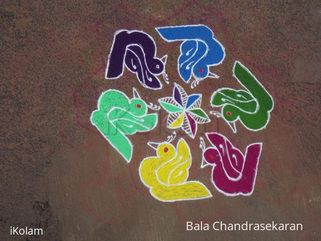 Rangoli: Markazhi kolam