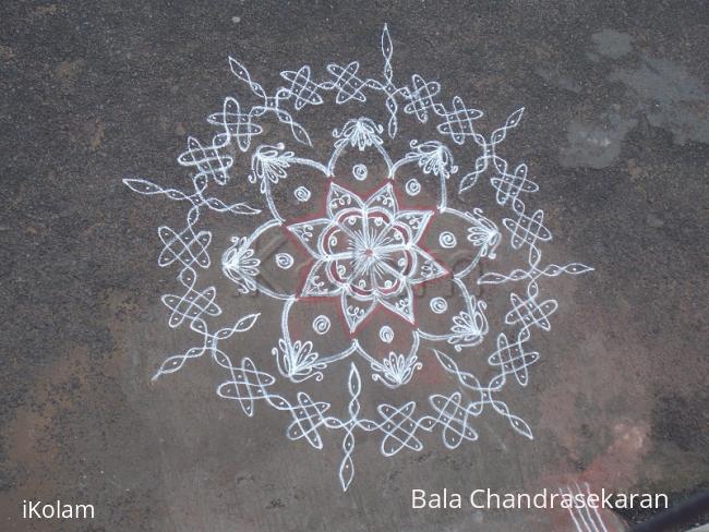 Rangoli: Free hand kolam