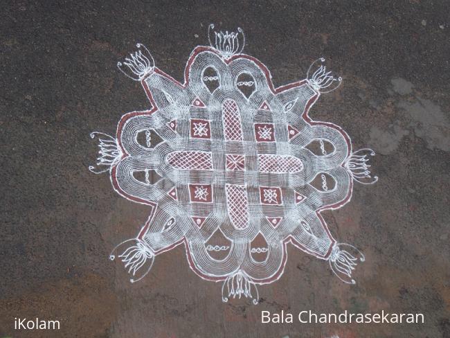 Rangoli: Padi kolam