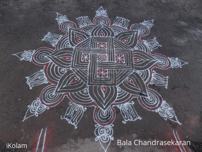 Rangoli: Padi Kolam