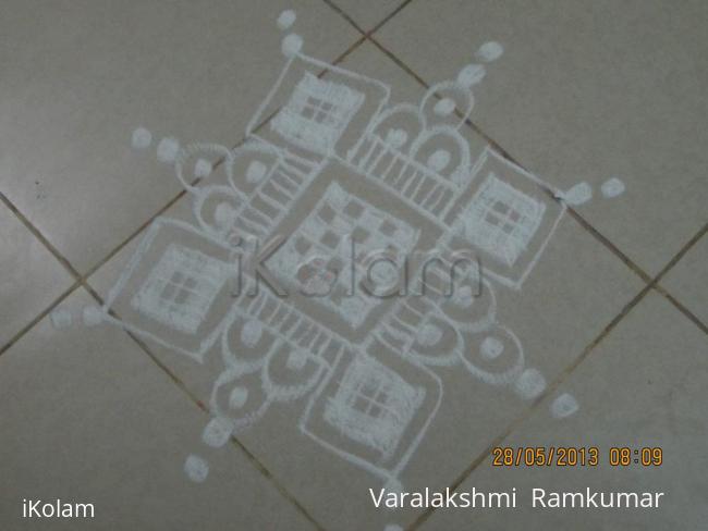 Rangoli: Mandana Rangoli