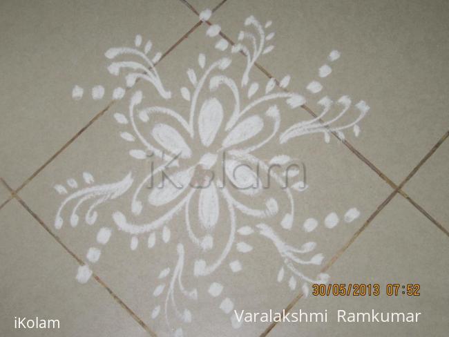 Rangoli: Free hand rangoli