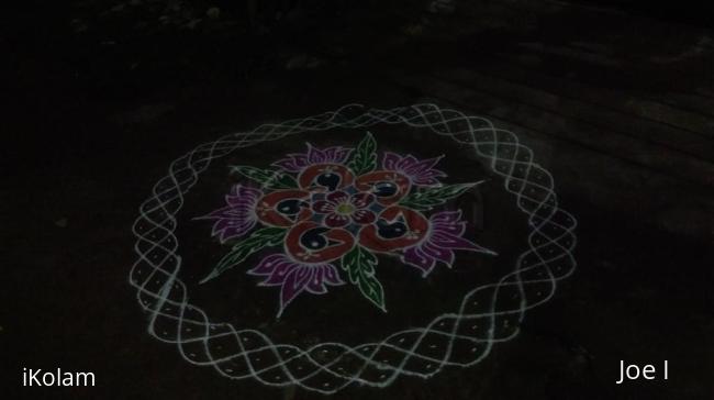 Rangoli: Marghazhi kolam 