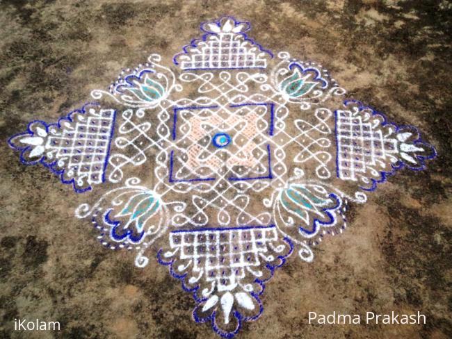 Rangoli: Sikku Kolam Rangoli: Sikku Kolam