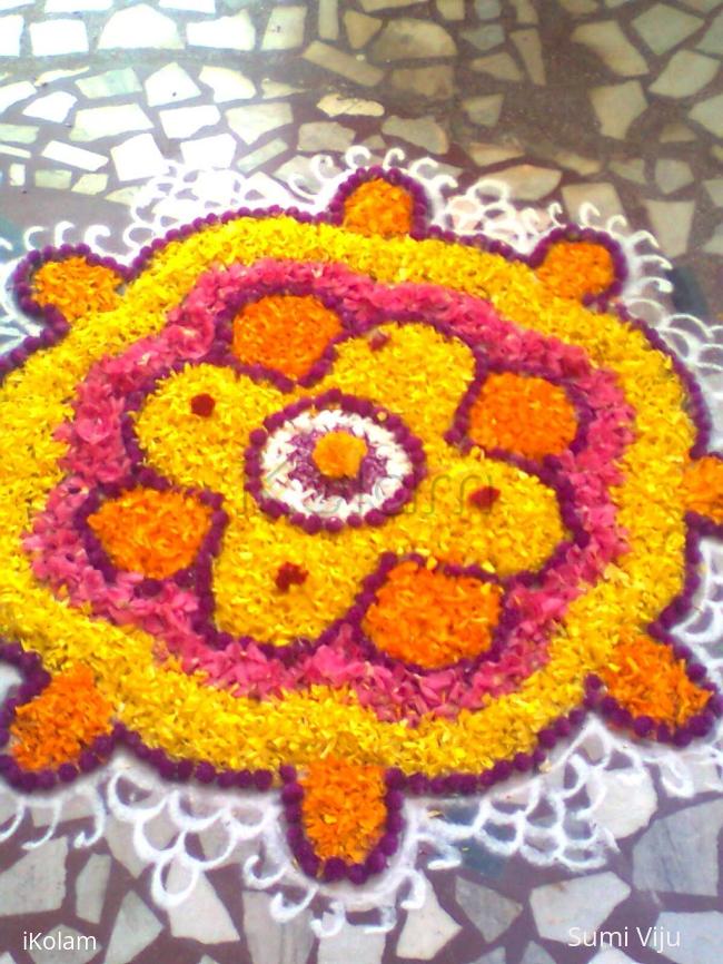 Rangoli: My onappookkalam
